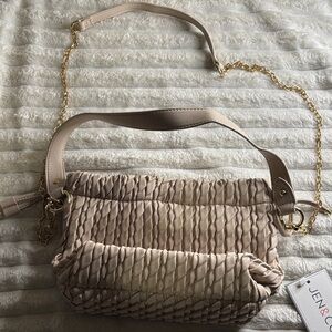 Jen & Co. Cream Textured Shoulder Bag